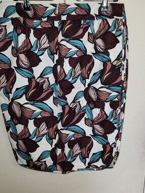 LOFT Floral Print Pencil Skirt in White, Blue, Burgundy